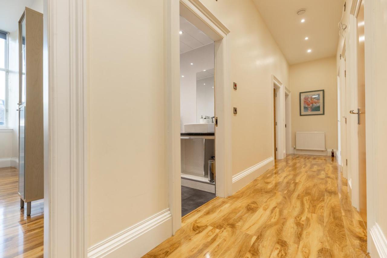 New 2 Bed Apartment With Stunning Views Of Arthur Seat Mountain Εδιμβούργο Εξωτερικό φωτογραφία