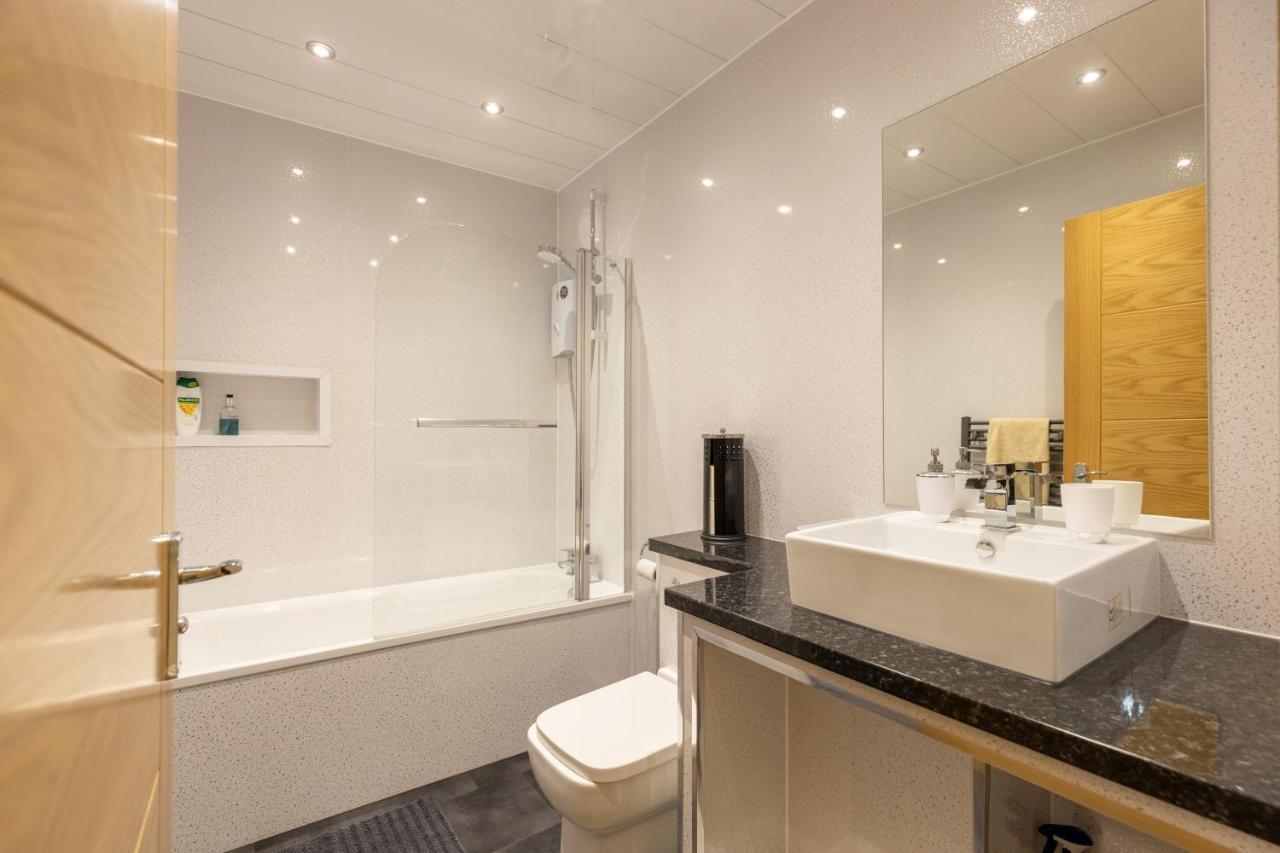 New 2 Bed Apartment With Stunning Views Of Arthur Seat Mountain Εδιμβούργο Εξωτερικό φωτογραφία